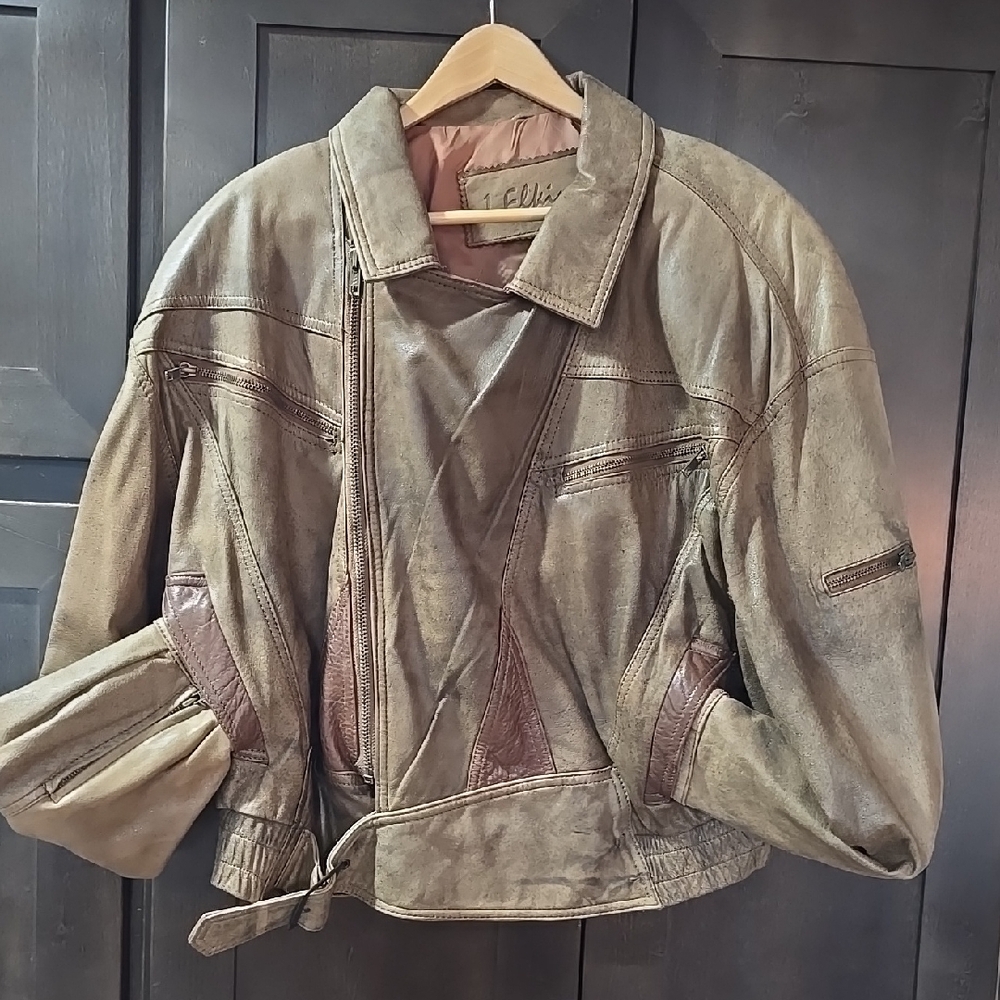 XL Distressed Brown Leather Bomber Jacket